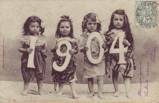 1904_Girls.jpg